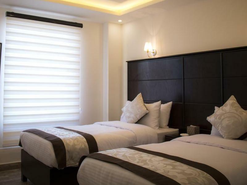 London Bridge Hotel Аман Екстериор снимка